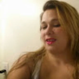 Meet your Posher, Leanne